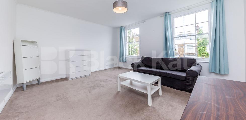 			2 Bedroom, 1 bath, 1 reception Flat			 Delancey Street, Regents Park / Camden